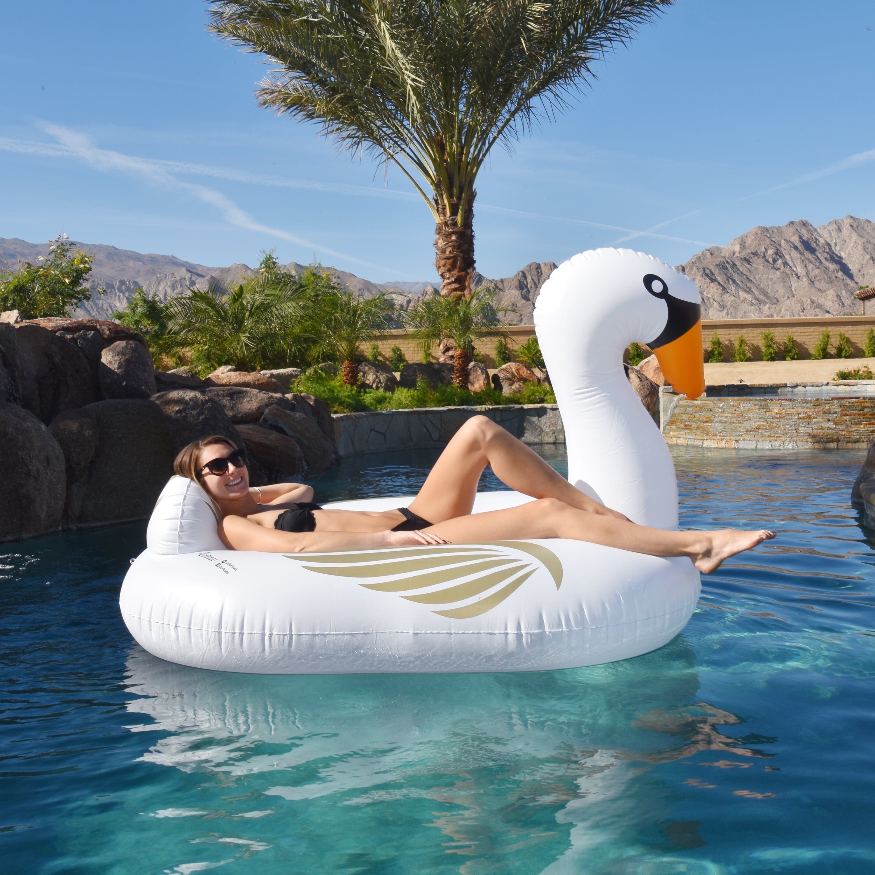 GoFloats Giant Inflatable Swan Pool Float GoFloats